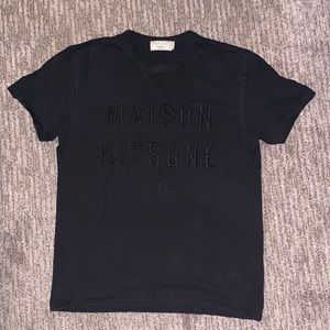 Black on black Maison Kitsune embroidered tee
